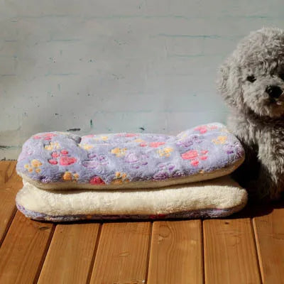 Manta de Forro Polar para Gatos — Suave, Calida y Apta para Viajes